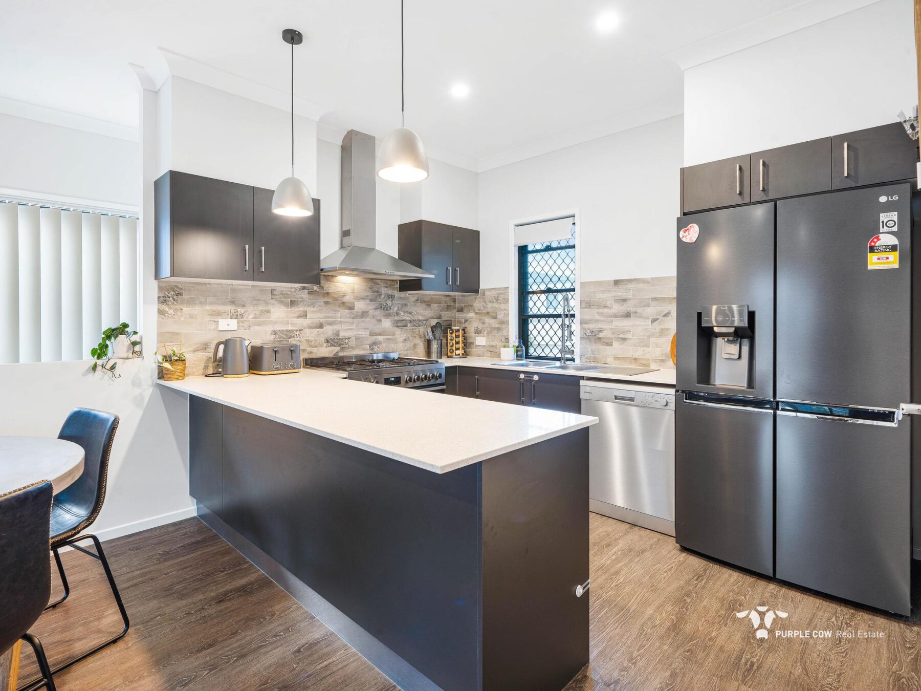 Rental: Spring Mountain, QLD, 4300 photo-3