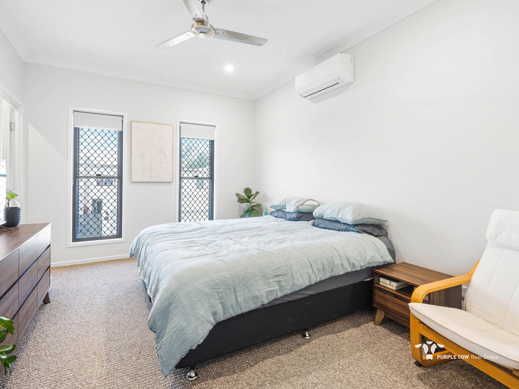 Rental: Spring Mountain, QLD, 4300 photo-5