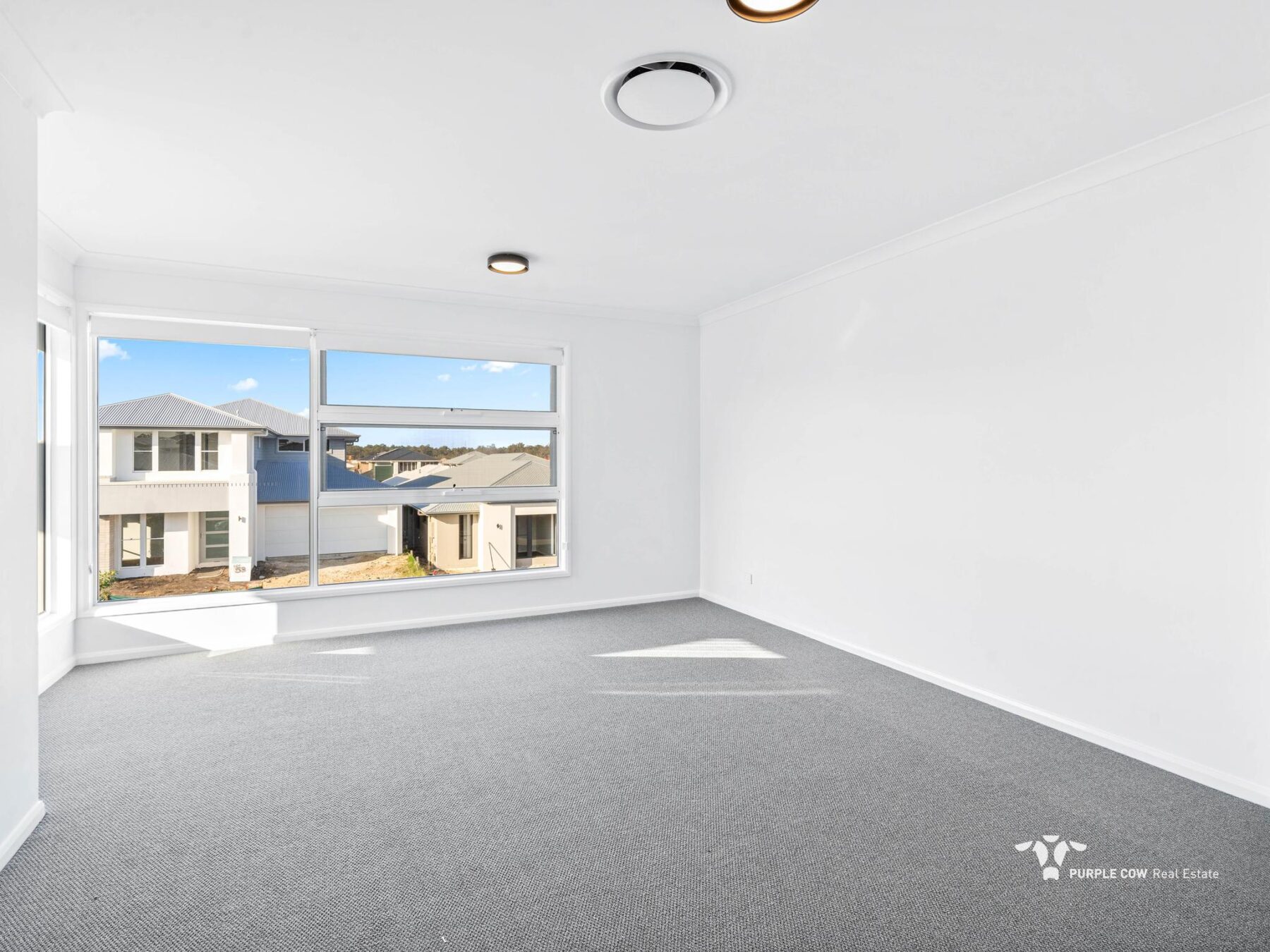 Rental: Greenbank, QLD, 4124 photo-8
