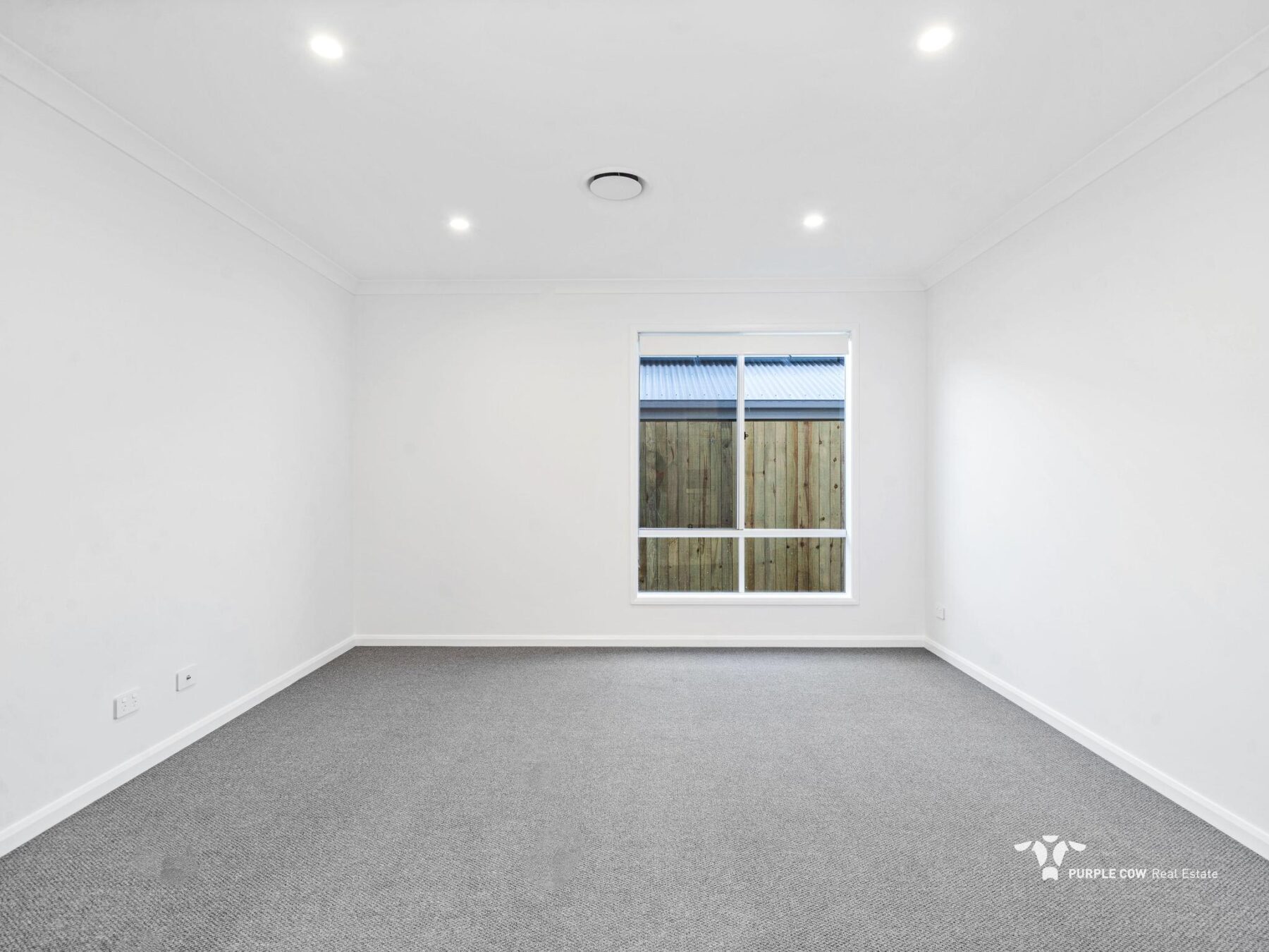Rental: Greenbank, QLD, 4124 photo-5