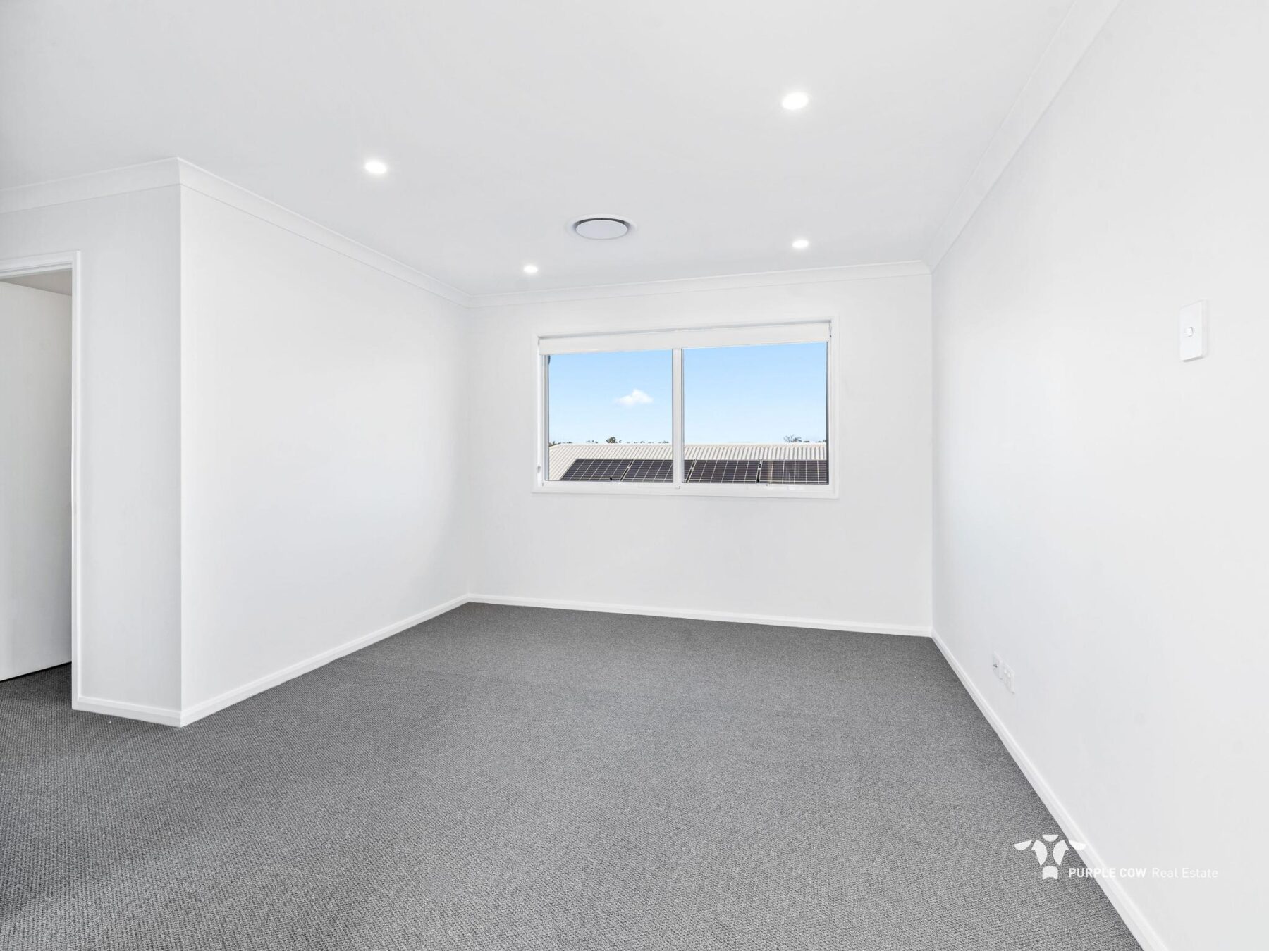 Rental: Greenbank, QLD, 4124 photo-6