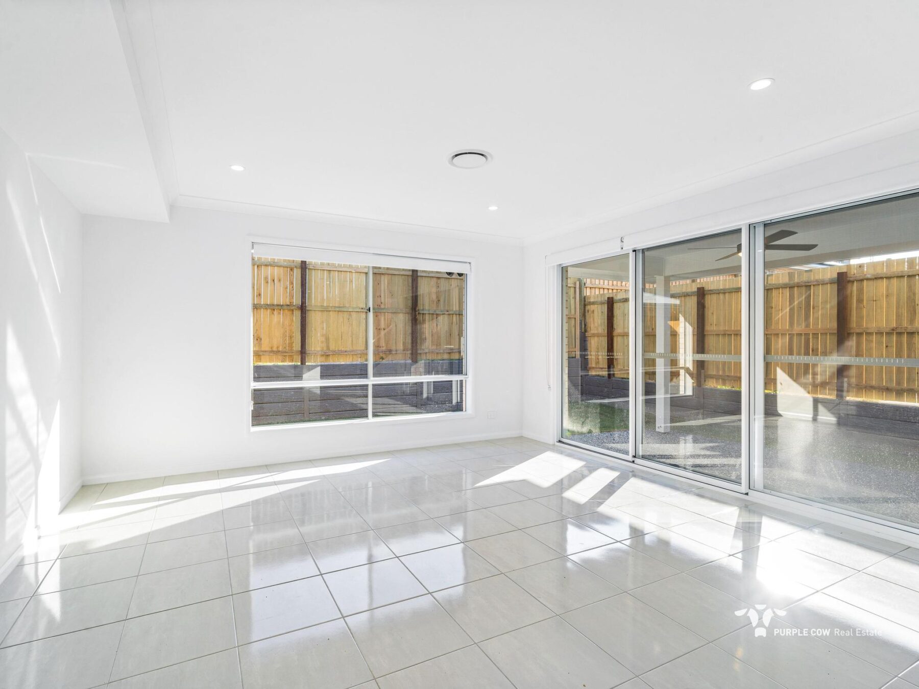 Rental: Greenbank, QLD, 4124 photo-1