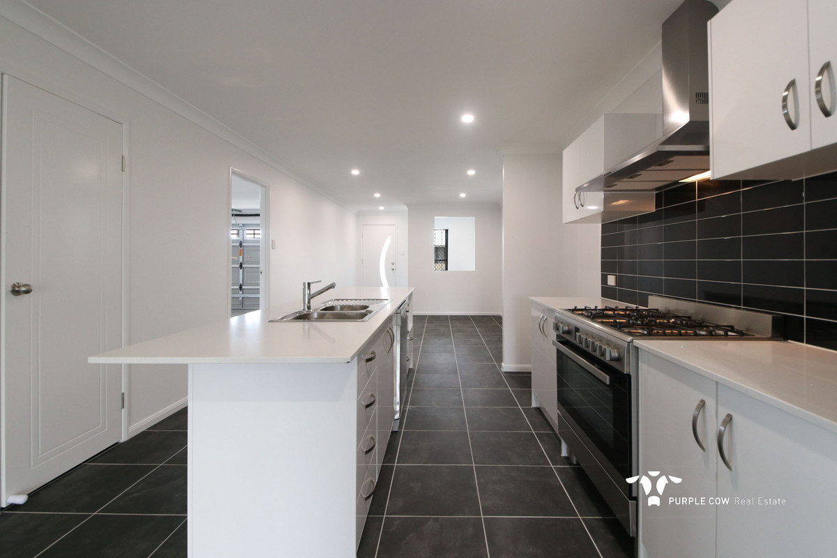 Rental: South Maclean, QLD, 4280 photo-2