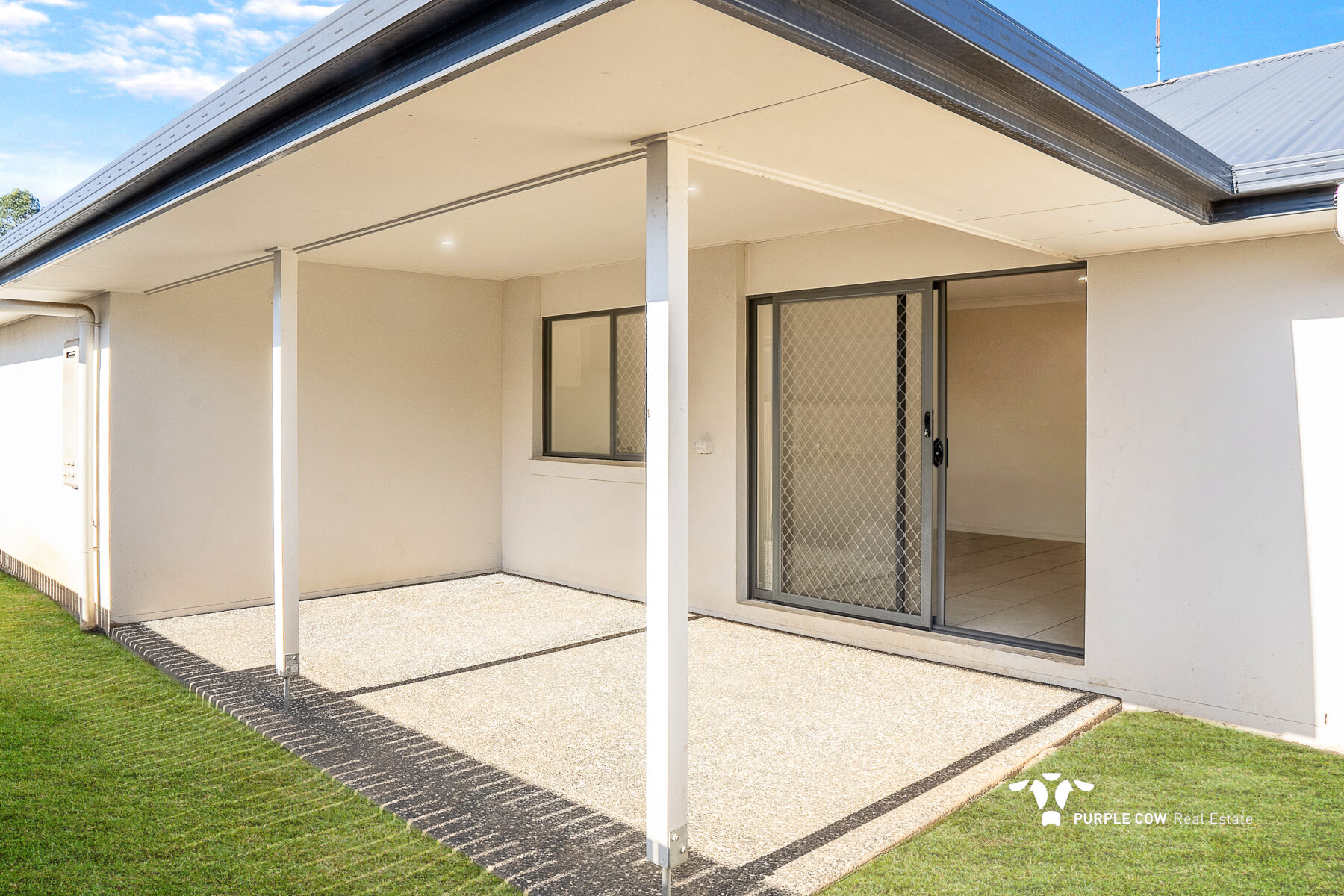 Rental: Bellbird Park, QLD, 4300 photo-1