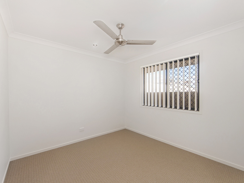 Rental: Yarrabilba, QLD, 4207 photo-6
