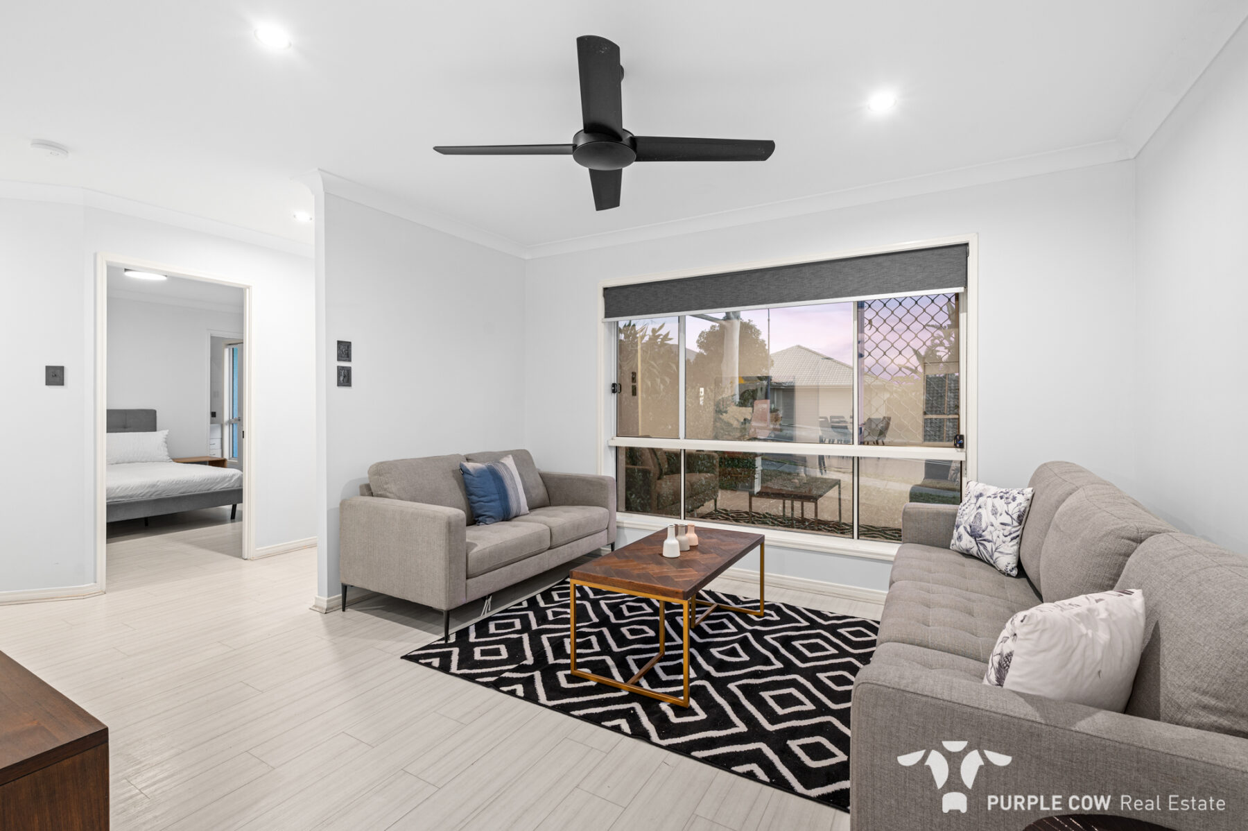 Property: 22 Oak Leaf Street, Springfield Lakes, QLD, 4300 photo-2
