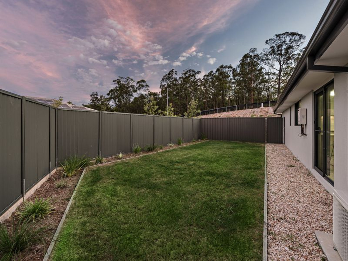 Property: 30 Logging Crescent, Spring Mountain, QLD, 4300 photo-14