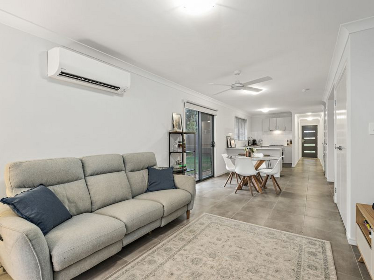 Property: 30 Logging Crescent, Spring Mountain, QLD, 4300 photo-1