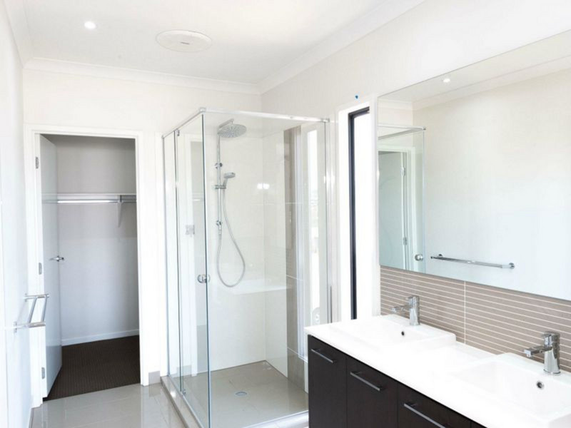 Property: Springfield Lakes, QLD, 4300 photo-5