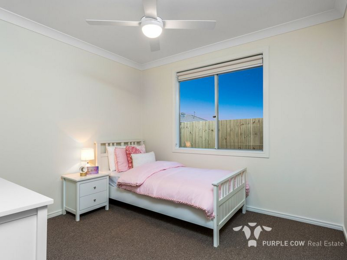 Rental: Spring Mountain, QLD, 4300 photo-14