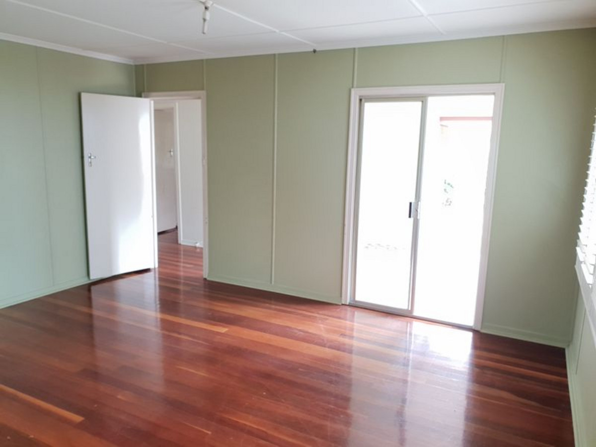 Rental: Riverview, QLD, 4303 photo-3