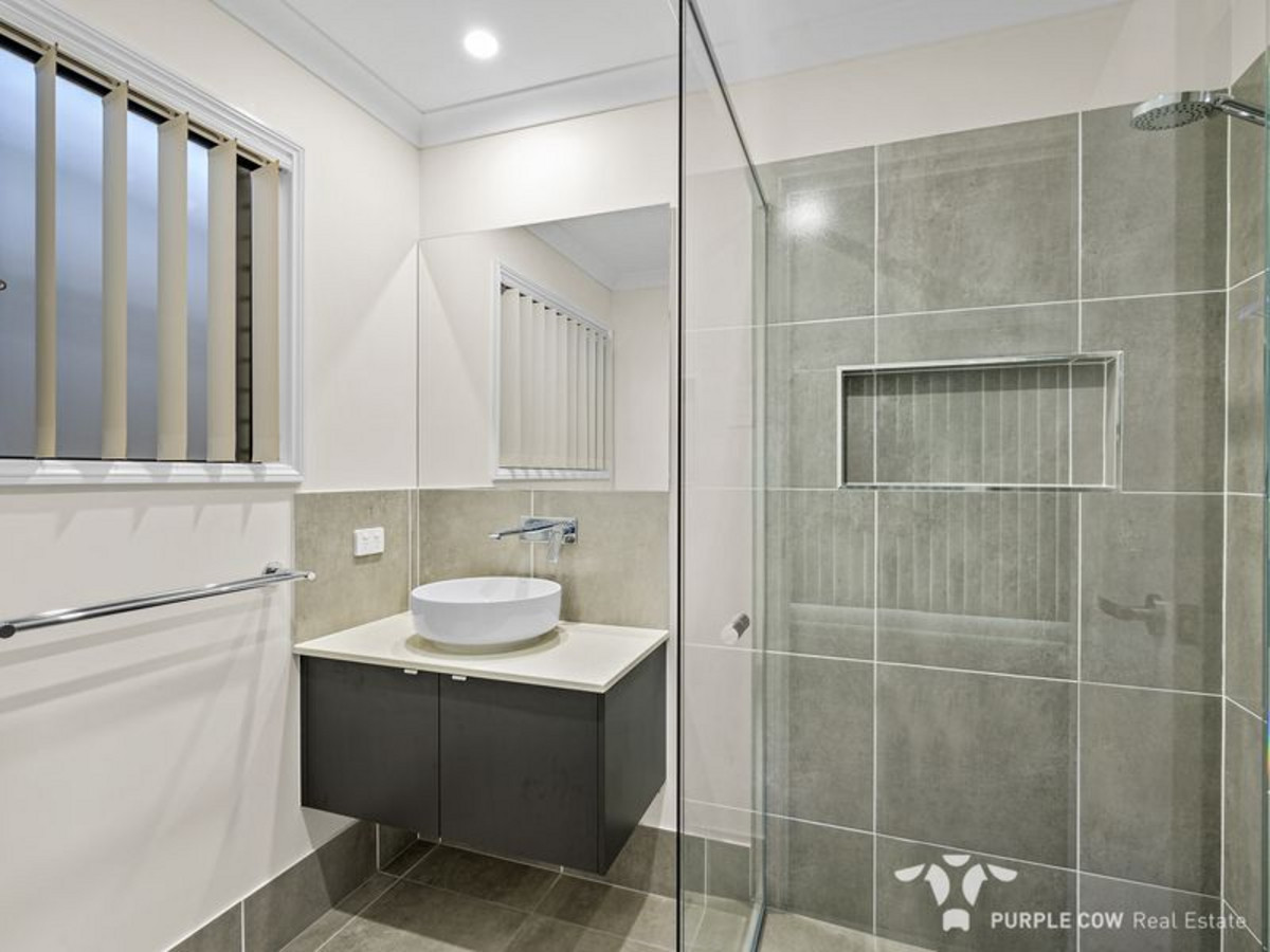 Rental: SPRING MOUNTAIN, QLD, 4300 photo-6