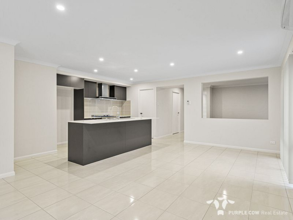 Rental: SPRING MOUNTAIN, QLD, 4300 photo-2