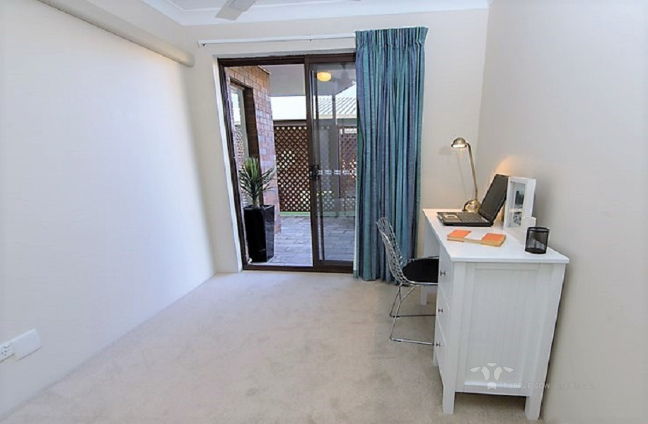 Rental: Toowong, QLD, 4066 photo-3
