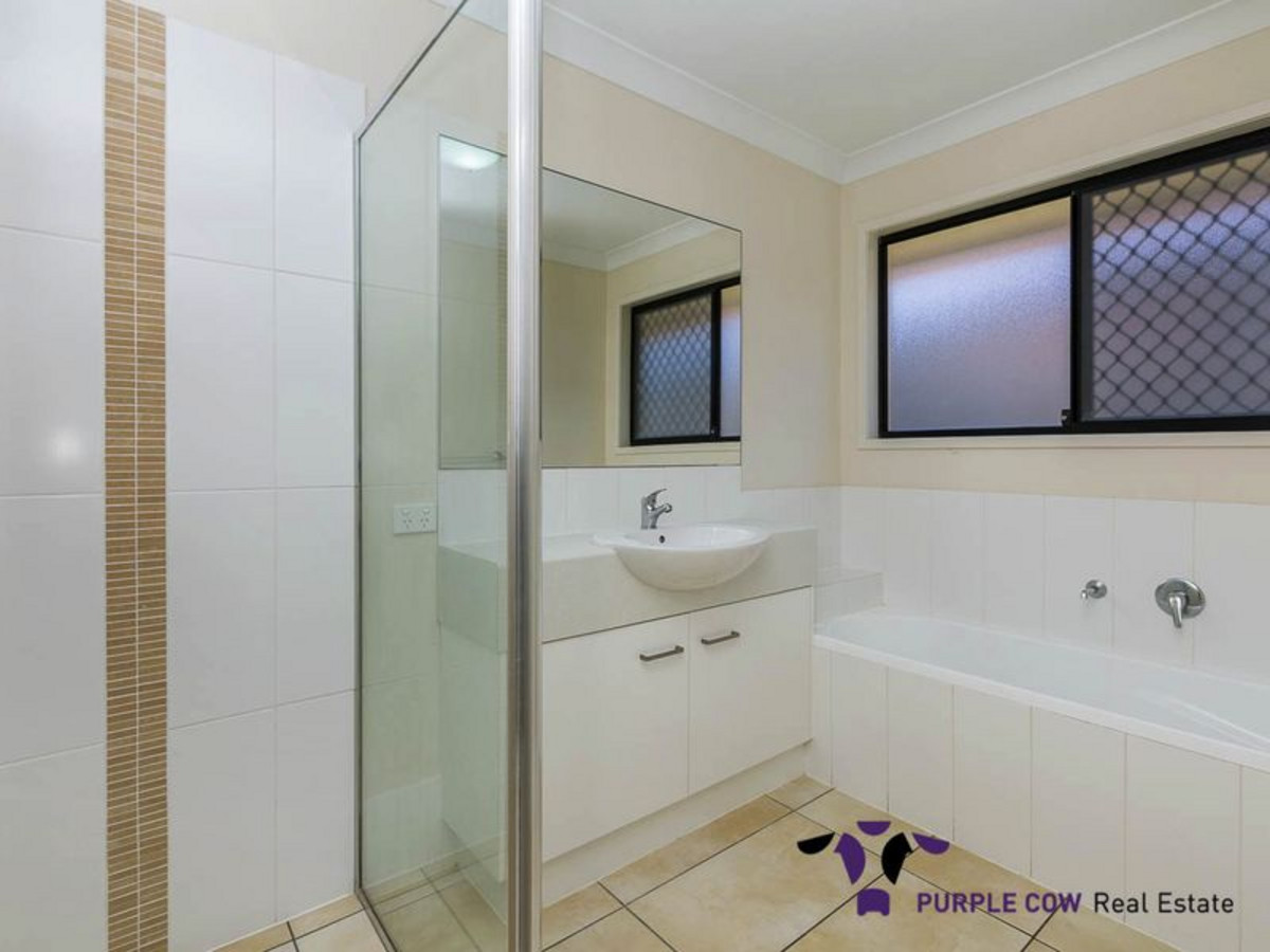Rental: Springfield Lakes, QLD, 4300 photo-3