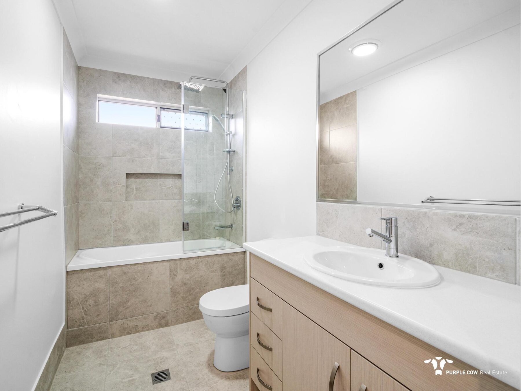 Rental: Spring Mountain, QLD, 4300 photo-6