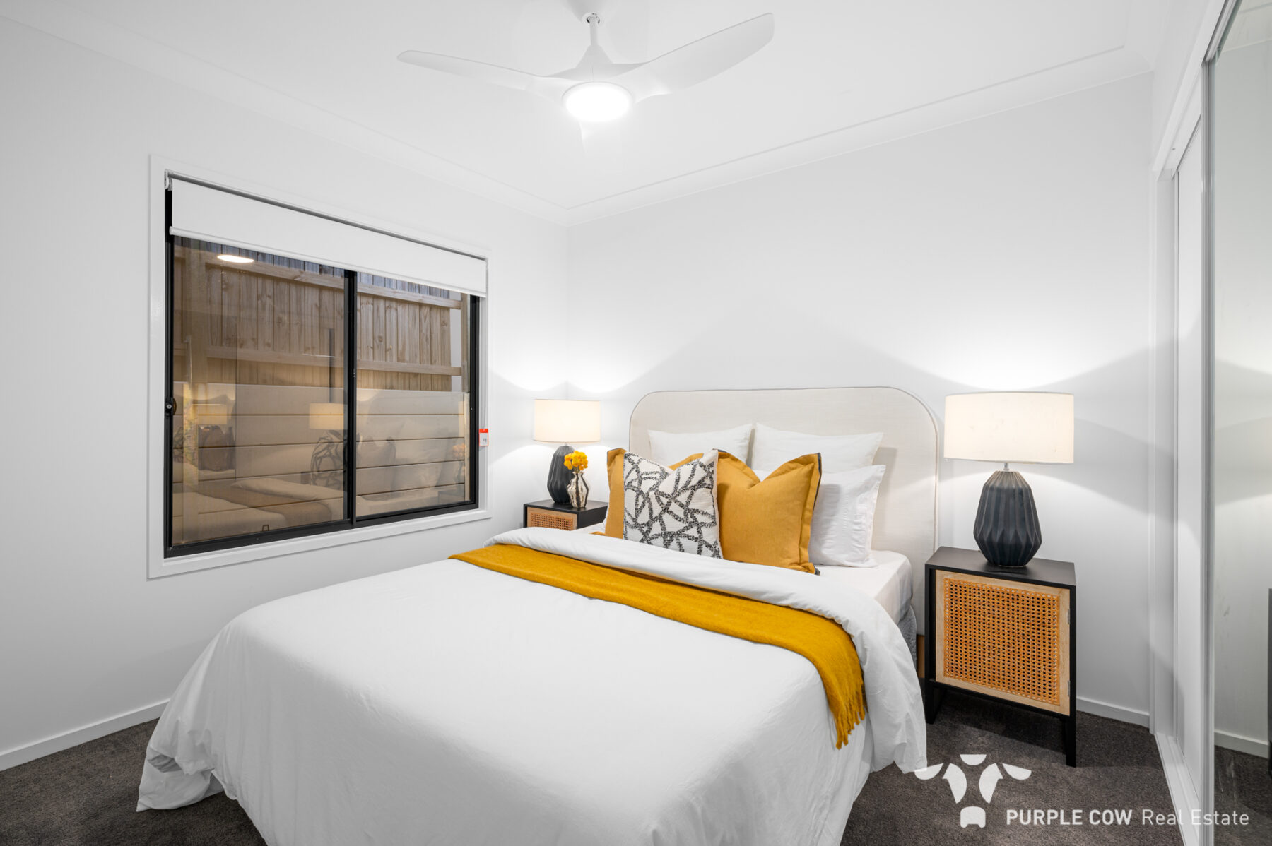 Property: 14 Helix Close, Spring Mountain, QLD, 4300 photo-9
