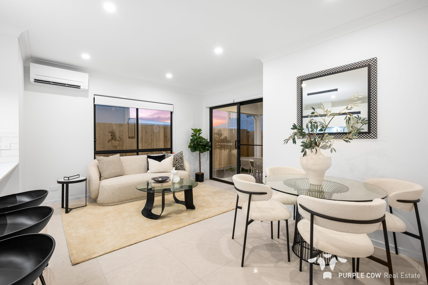 Property: 14 Helix Close, Spring Mountain, QLD, 4300 photo-1