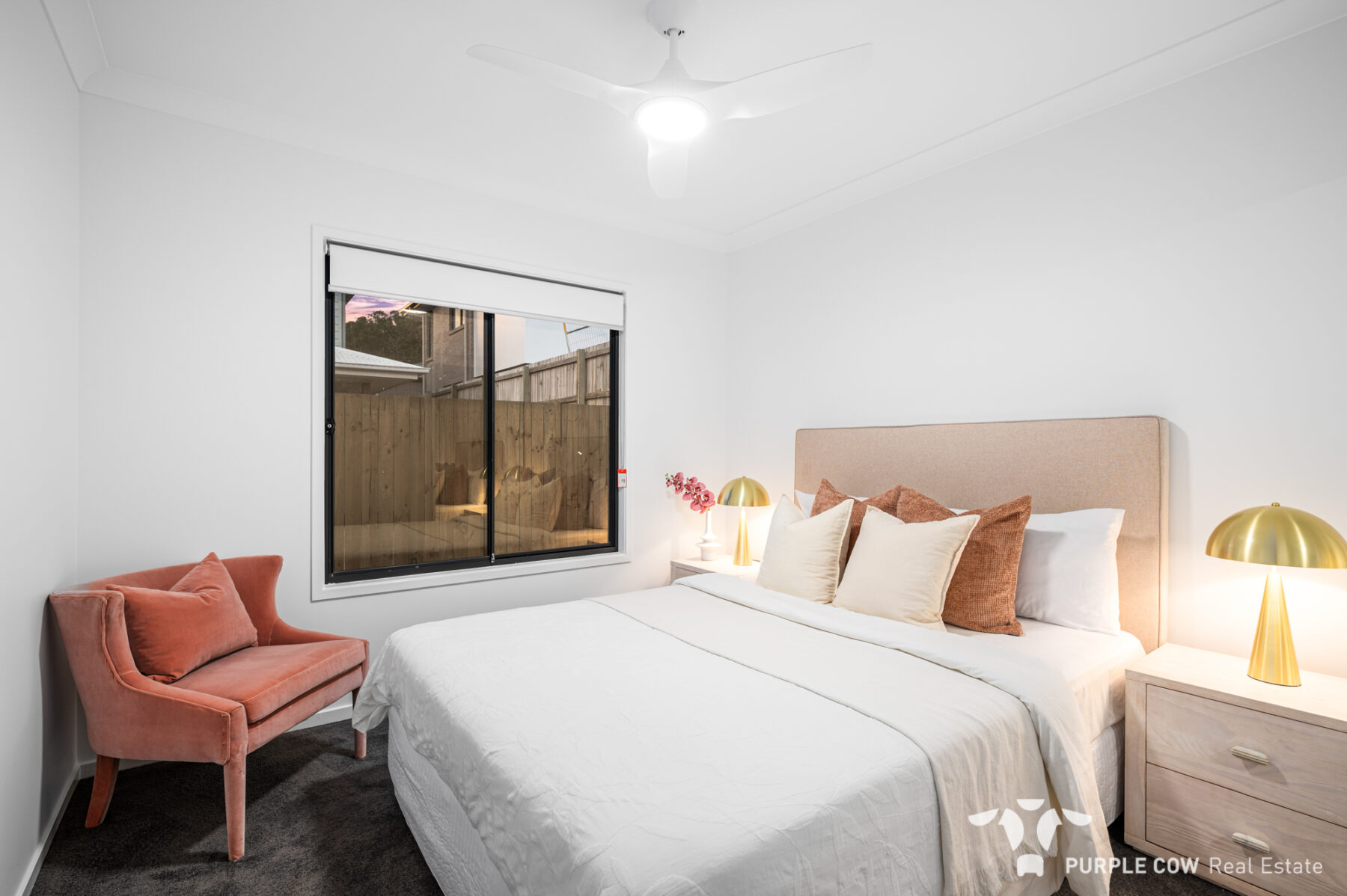 Property: 14 Helix Close, Spring Mountain, QLD, 4300 photo-5
