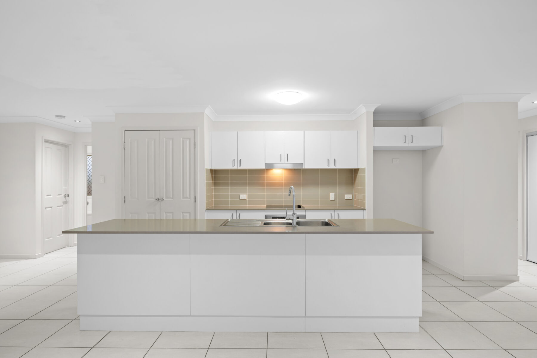 Property: 11 Quiet Court, Springfield Lakes, QLD, 4300 photo-6