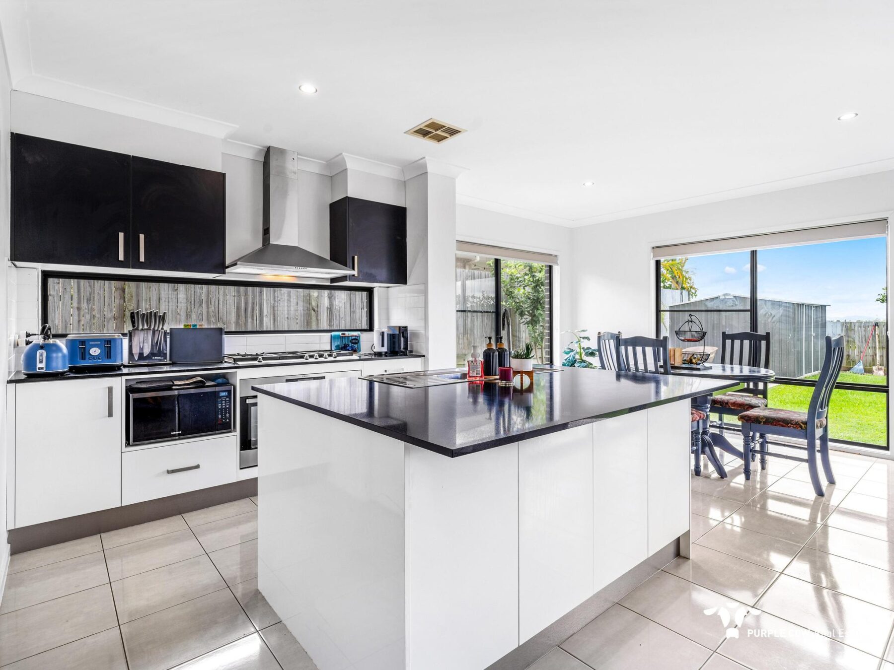 Rental: Springfield Lakes, QLD, 4300 photo-2