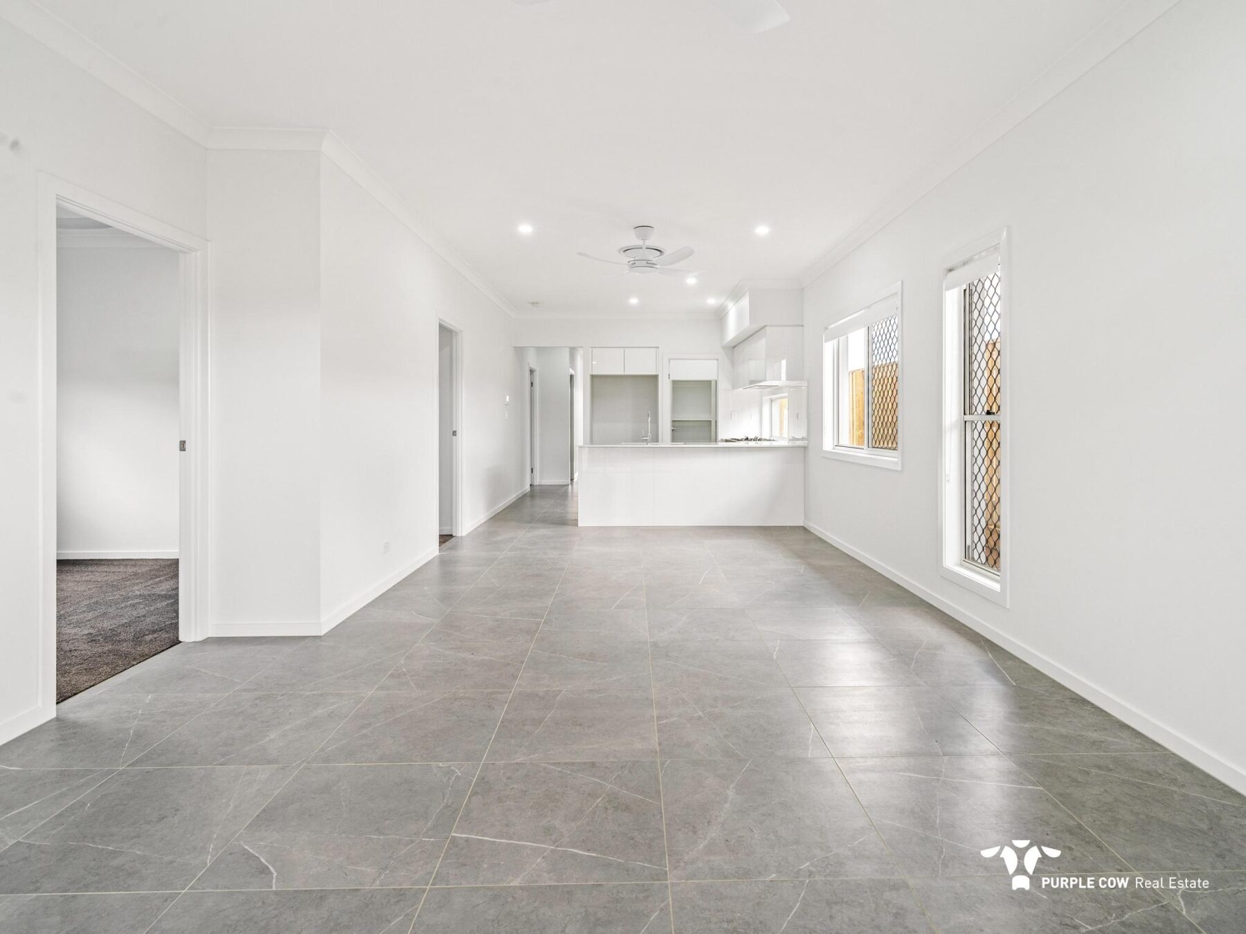 Rental: White Rock, QLD, 4306 photo-3