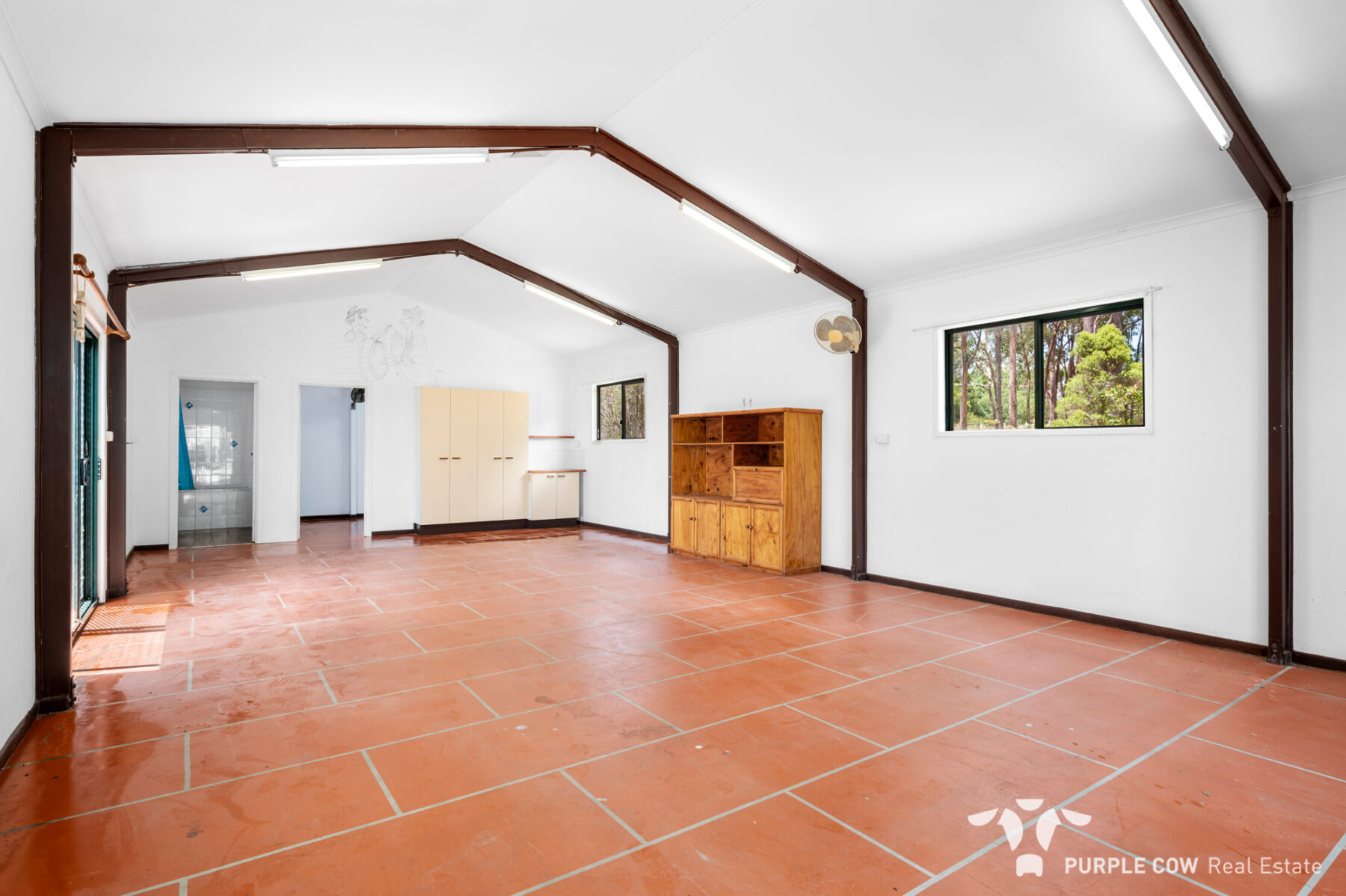 Rental: Ripley, QLD, 4306 photo-12