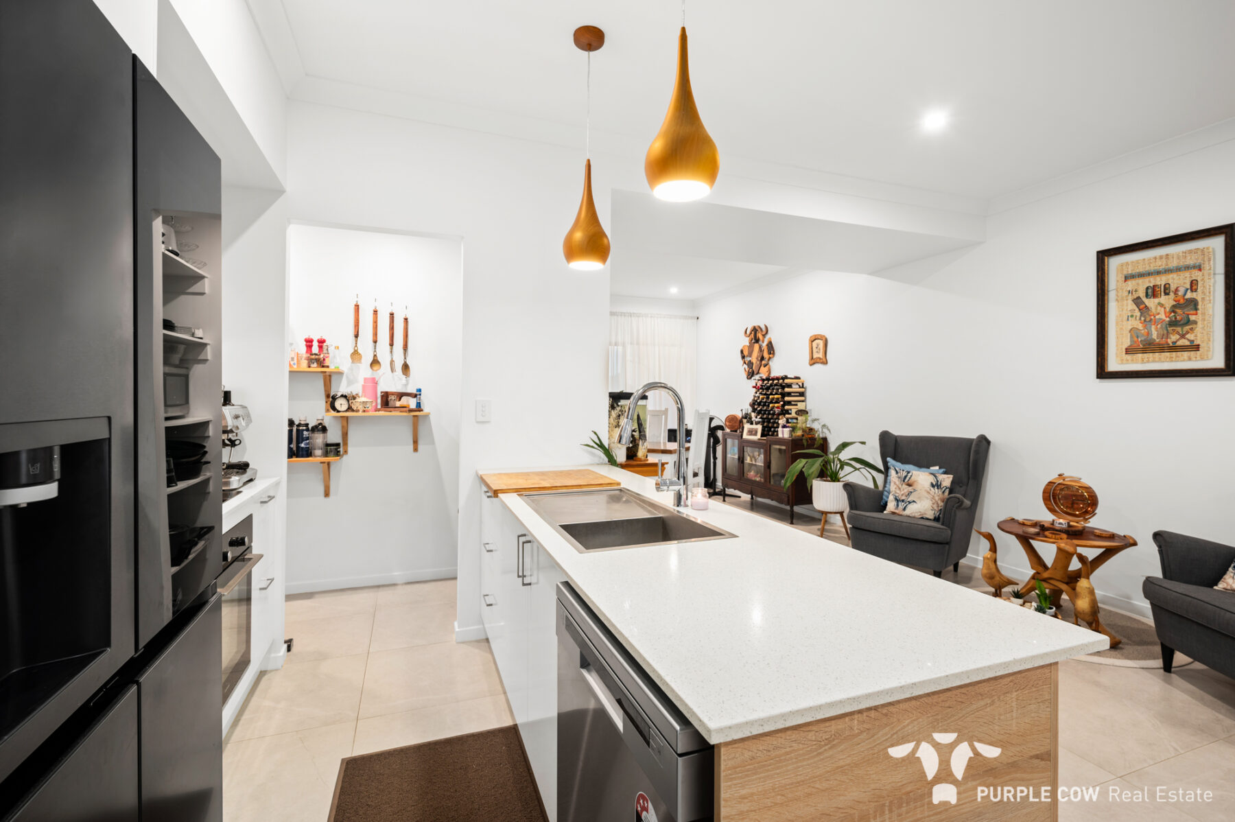 Property: 510 Grande Avenue, Spring Mountain, QLD, 4300 photo-4
