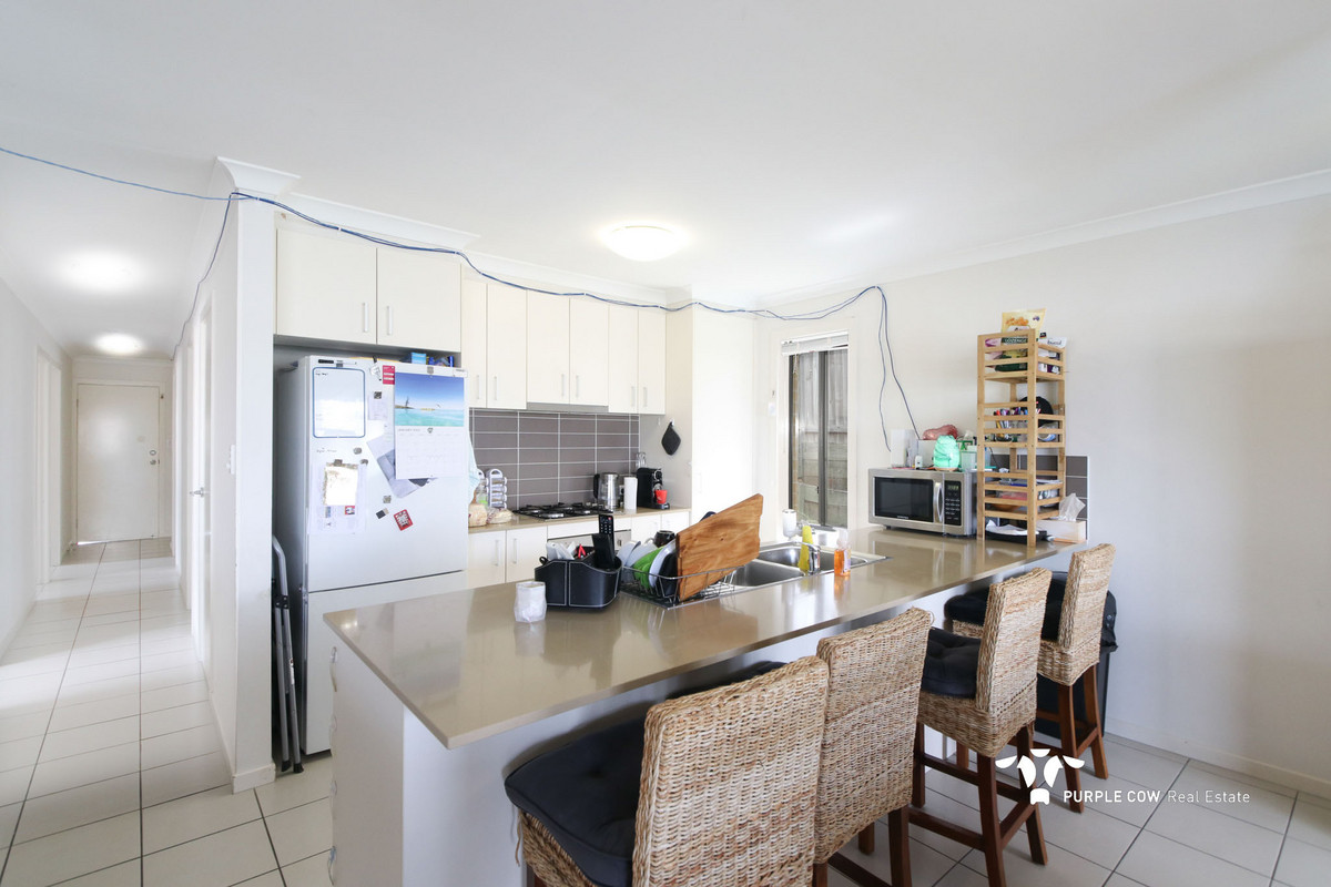 Rental: Springfield Lakes, QLD, 4300 photo-1
