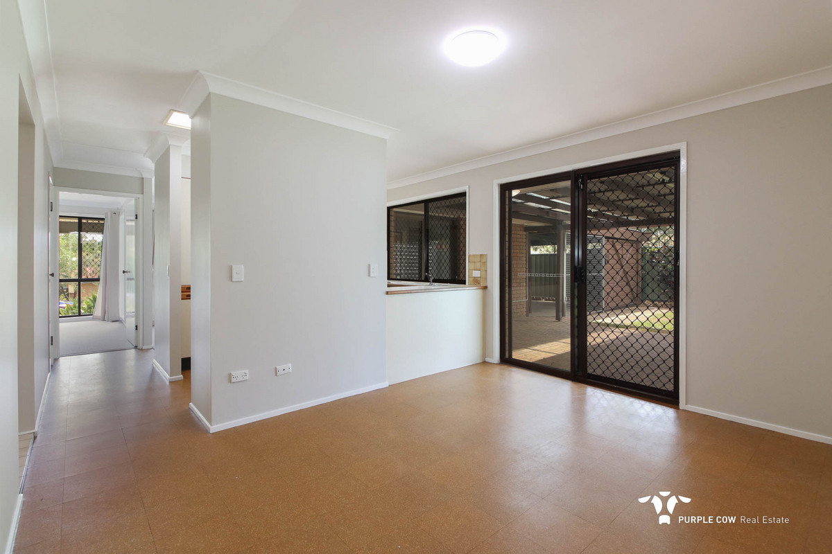 Rental: Camira, QLD, 4300 photo-7