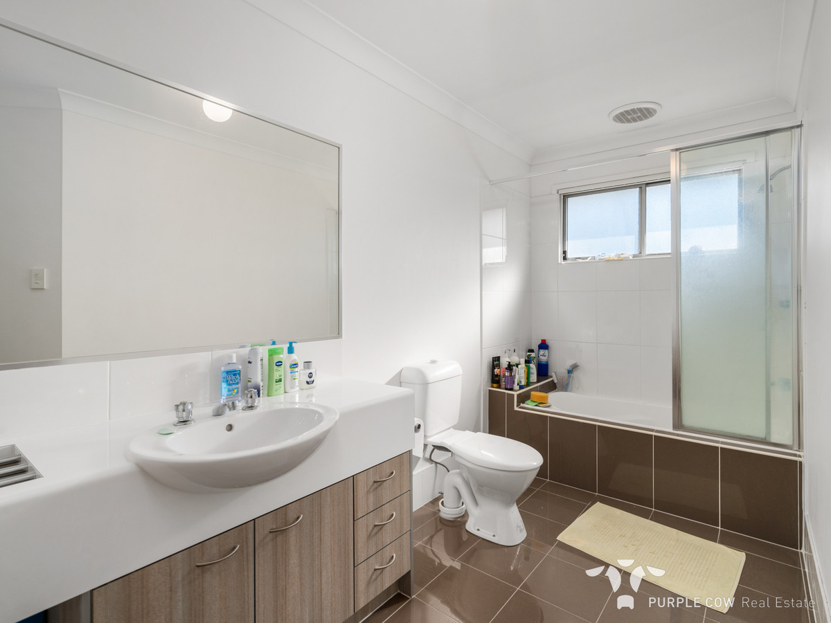 Rental: Durack, QLD, 4077 photo-6