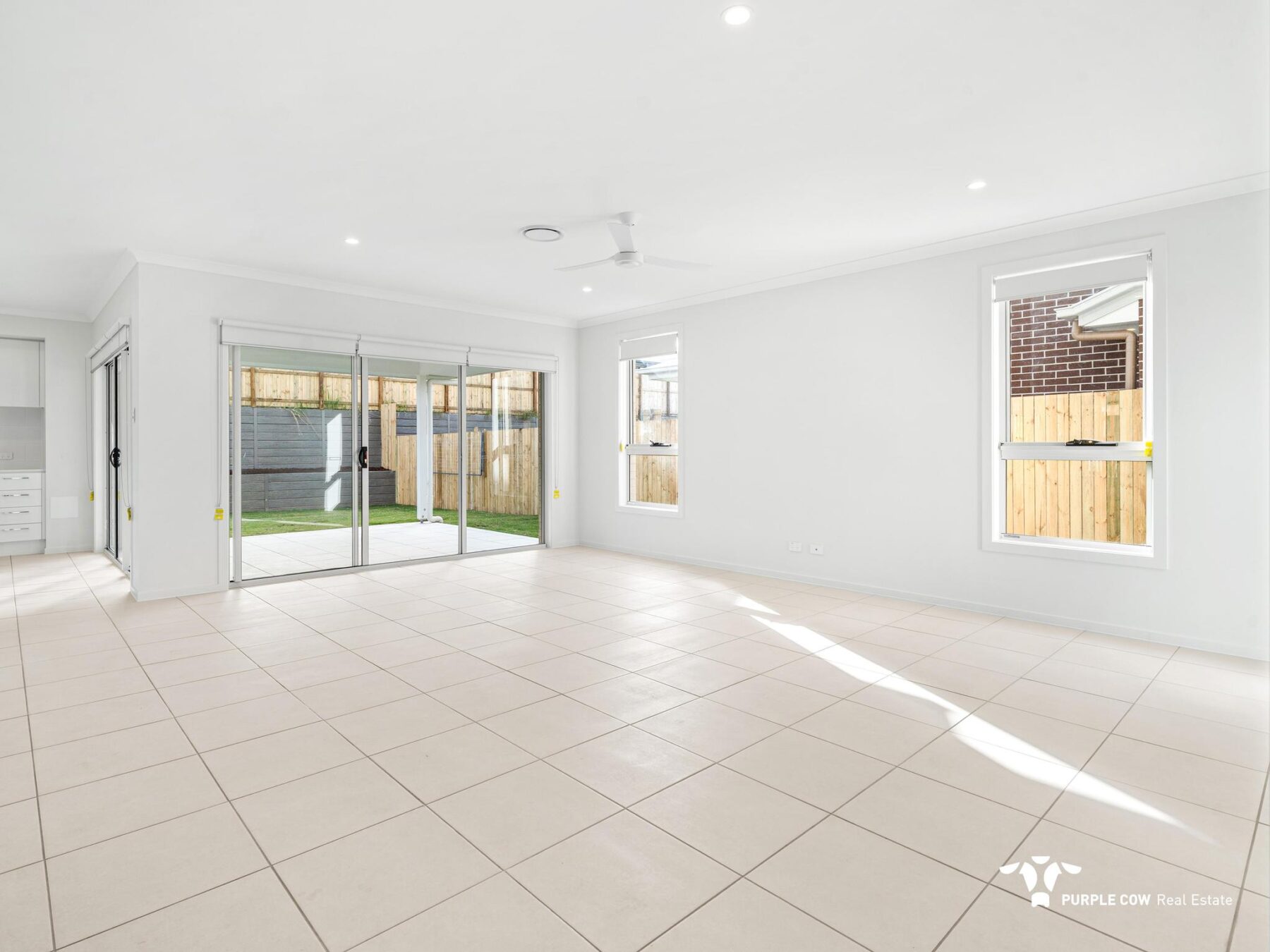 Rental: Greenbank, QLD, 4124 photo-5