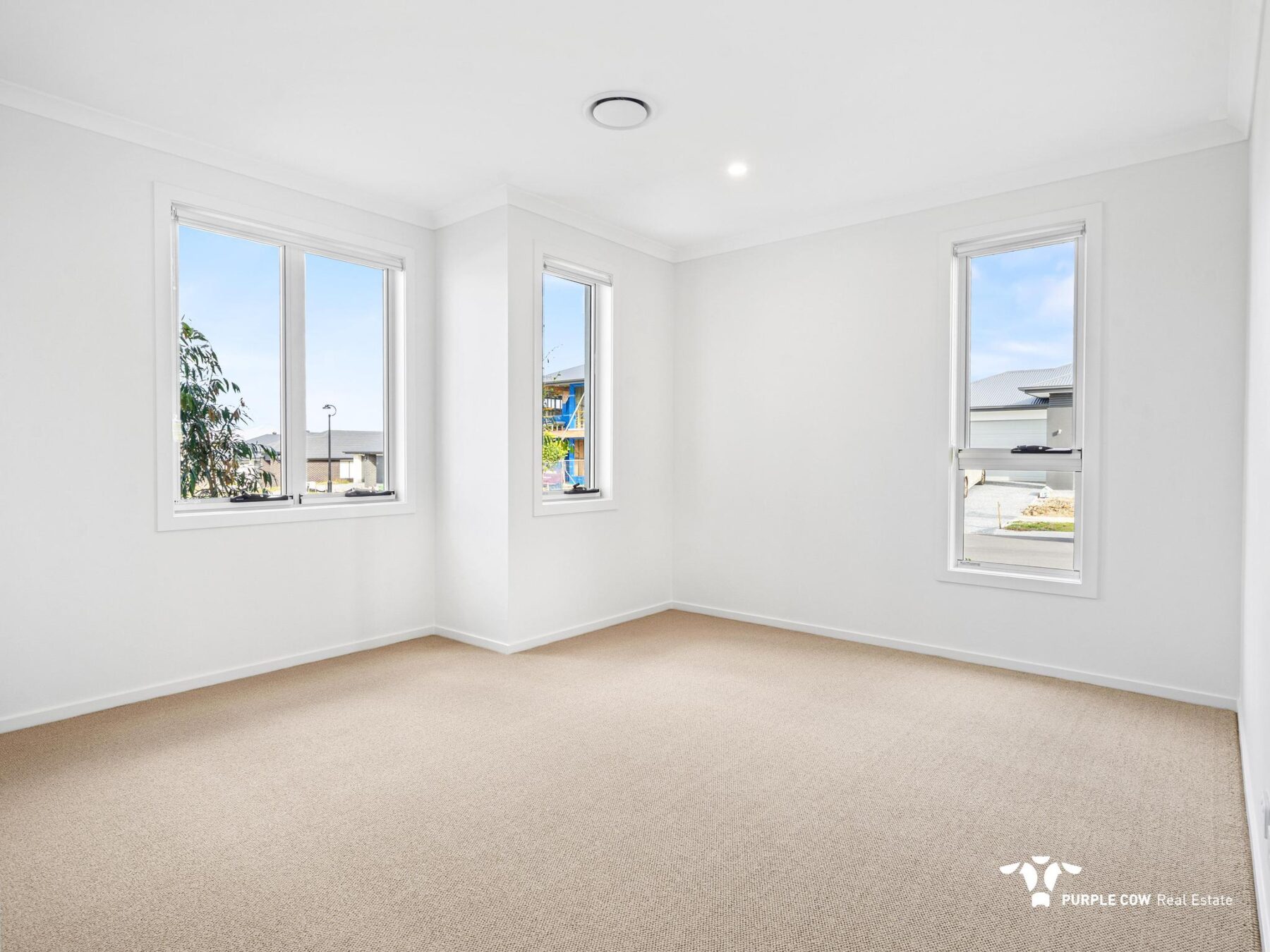 Rental: Greenbank, QLD, 4124 photo-6