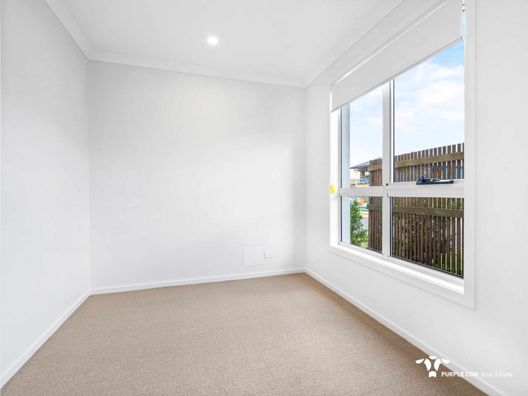 Rental: Greenbank, QLD, 4124 photo-8