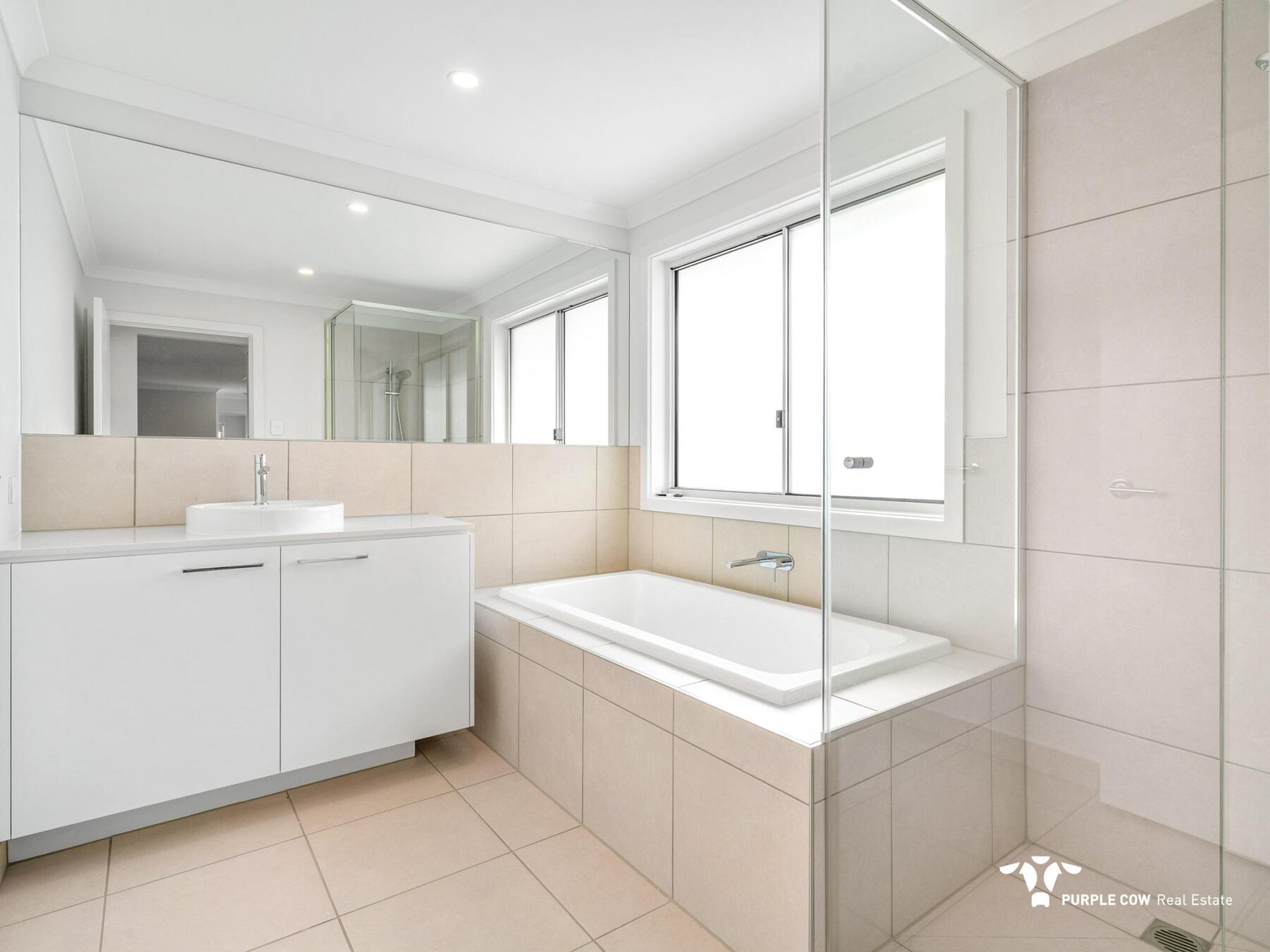 Rental: Greenbank, QLD, 4124 photo-11