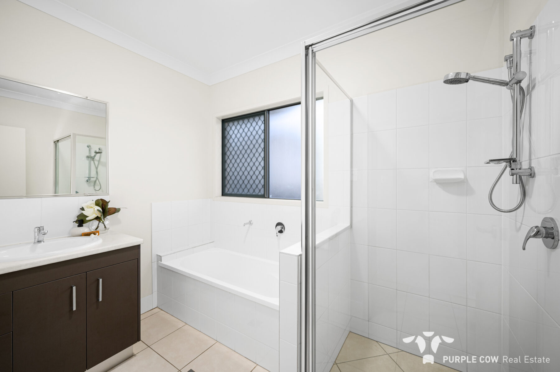 Property: 12 Bullock Street, Spring Mountain, QLD, 4300 photo-11