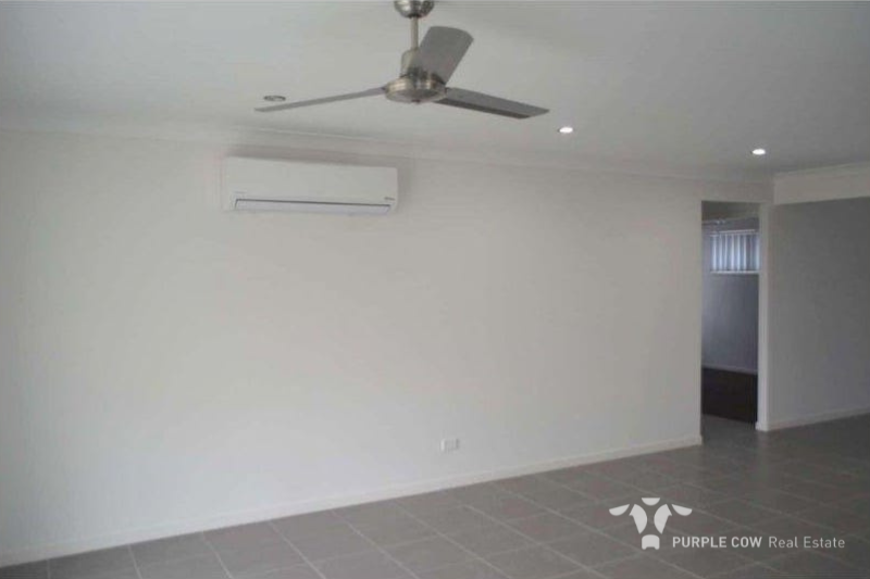 Rental: Springfield Lakes, QLD, 4300 photo-2