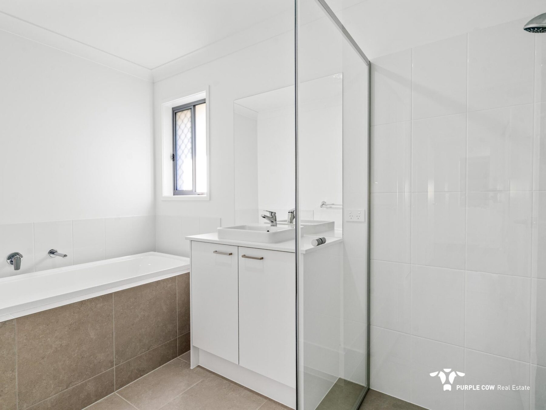 Rental: Plainland, QLD, 4341 photo-6
