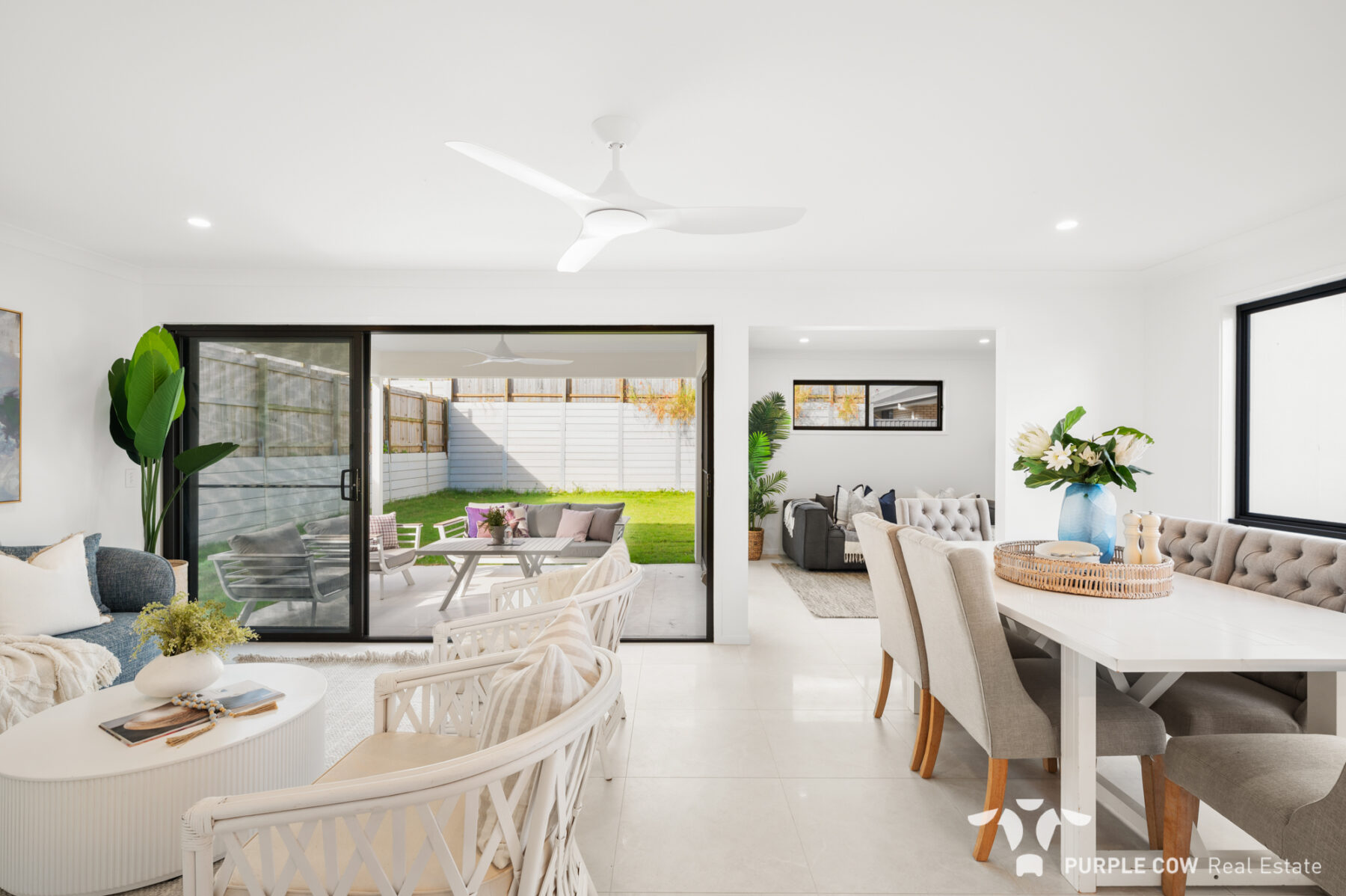 Property: 3 Helix Close, Spring Mountain, QLD, 4300 photo-1