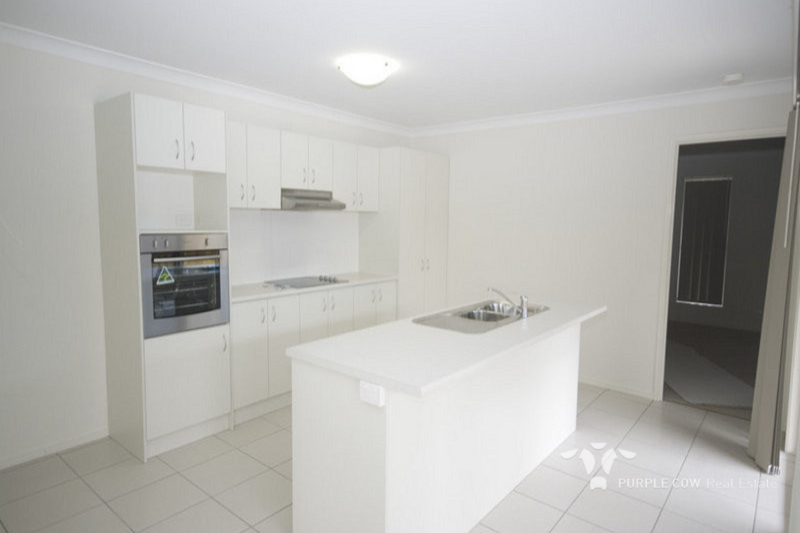 Rental: Raceview, QLD, 4305 photo-1