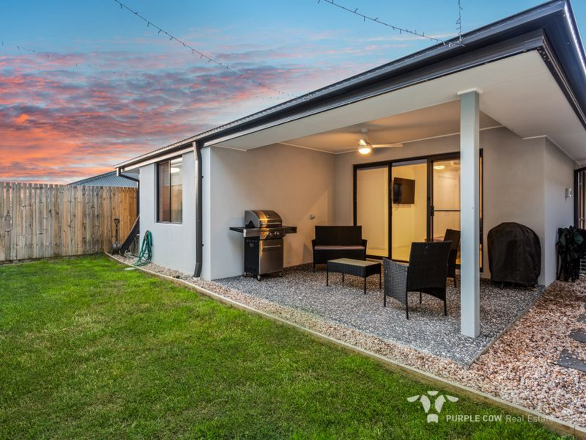 Rental: Spring Mountain, QLD, 4300 photo-11
