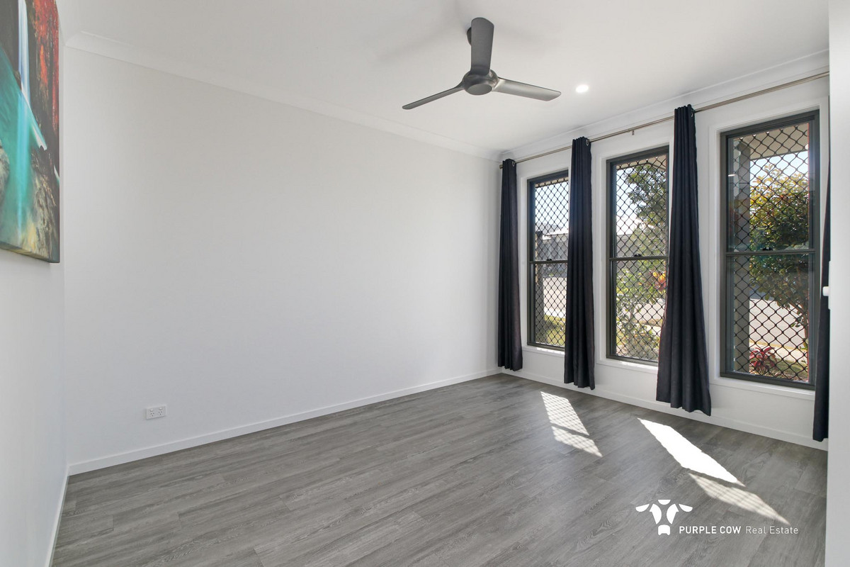 Rental: Spring Mountain, QLD, 4300 photo-4