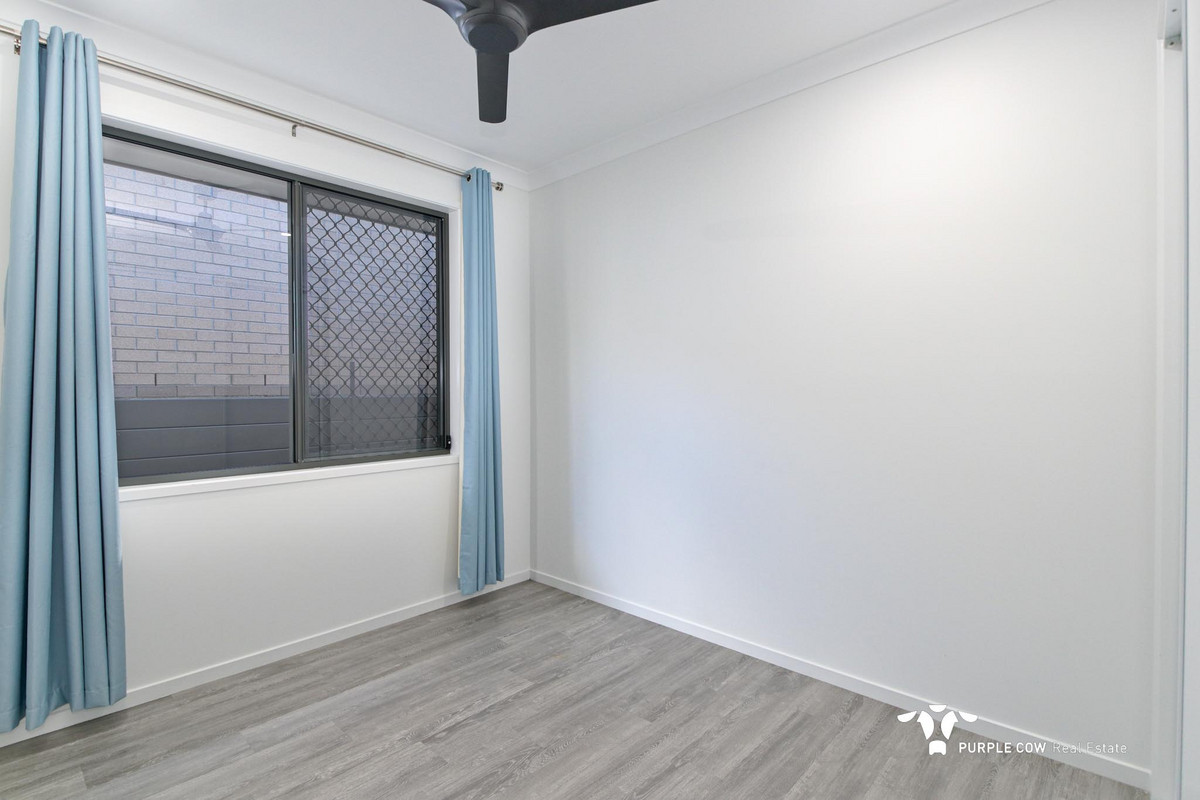 Rental: Spring Mountain, QLD, 4300 photo-6