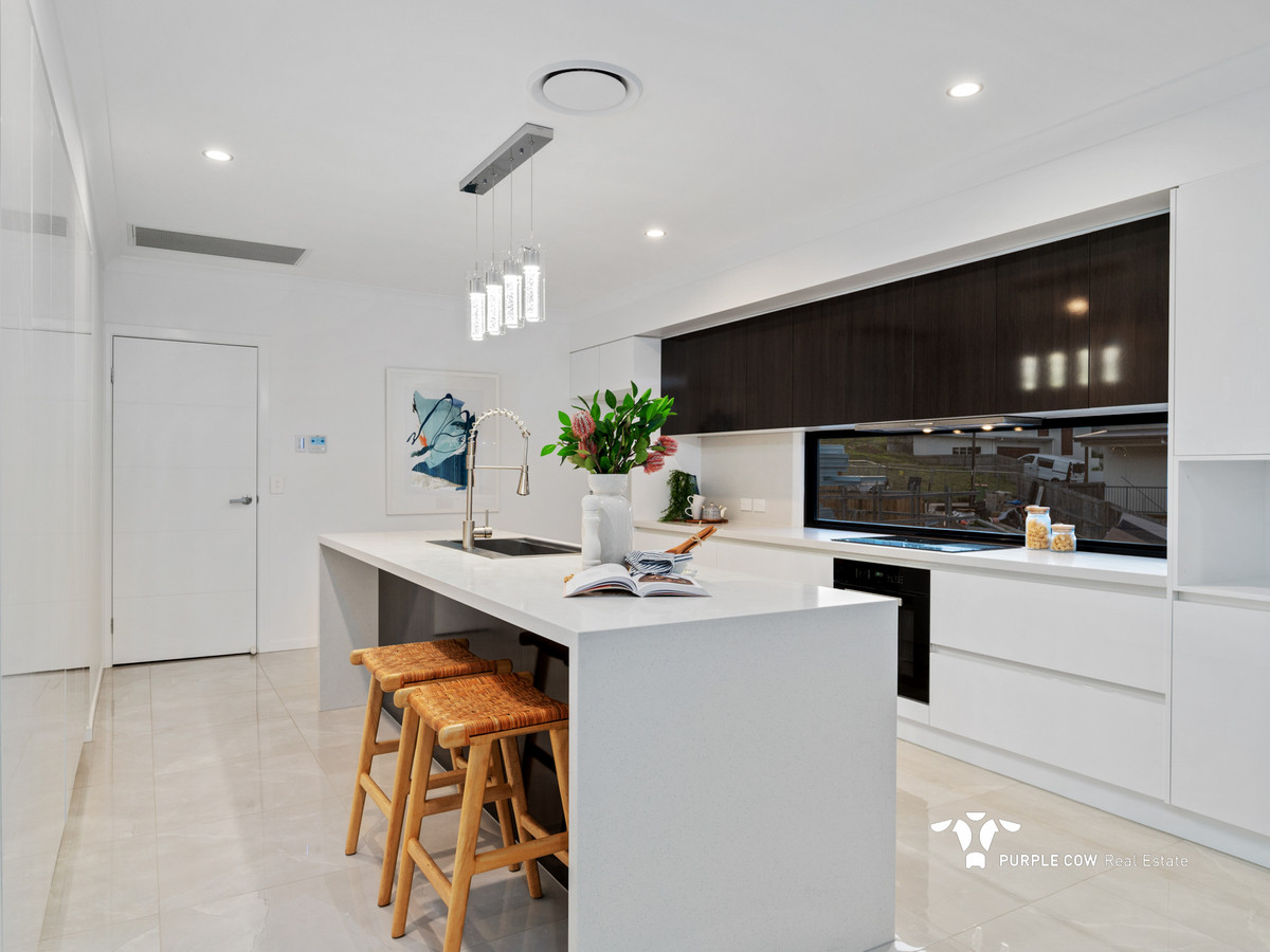 Rental: Brookwater, QLD, 4300 photo-1