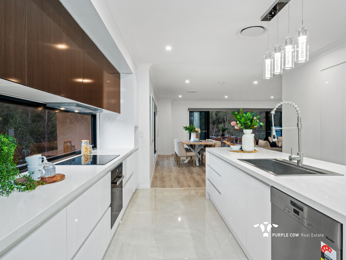 Rental: Brookwater, QLD, 4300 photo-4