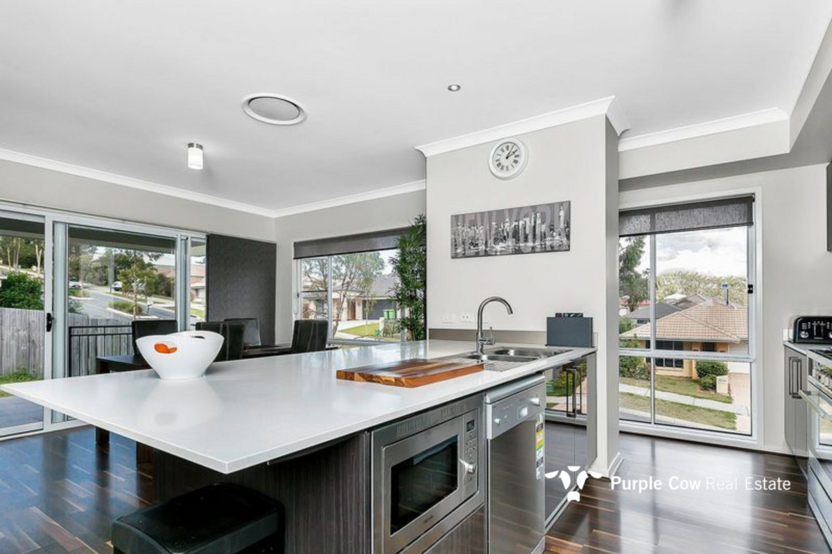 Rental: Springfield Lakes, QLD, 4300 photo-1