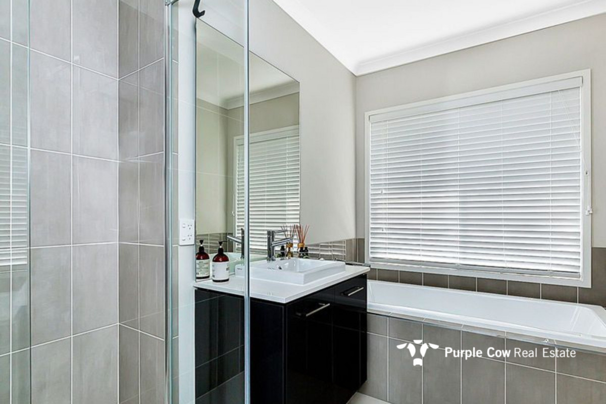 Rental: Springfield Lakes, QLD, 4300 photo-7