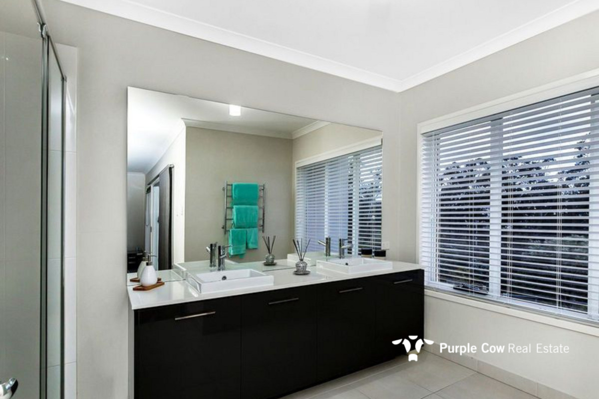 Rental: Springfield Lakes, QLD, 4300 photo-9