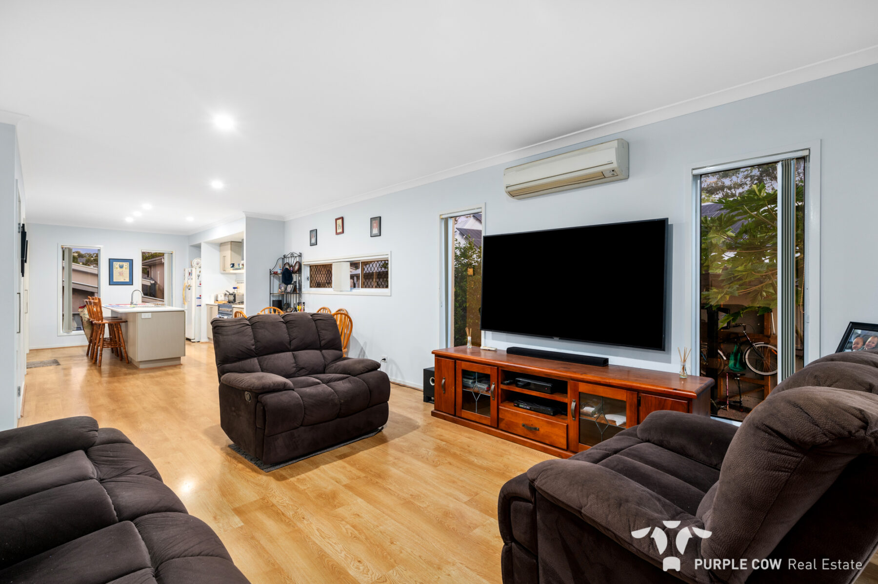 Property: 28 Escarpment Drive, Springfield, QLD, 4300 photo-2