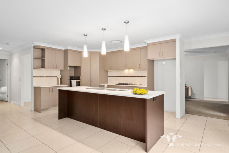 Rental: Springfield Lakes, QLD, 4300 photo-1